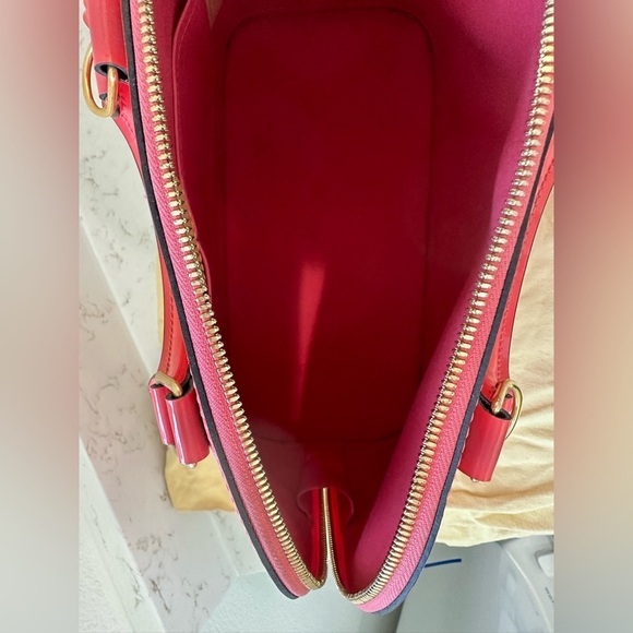 Louis Vuitton Alma PM Bag - Picture 7 of 11